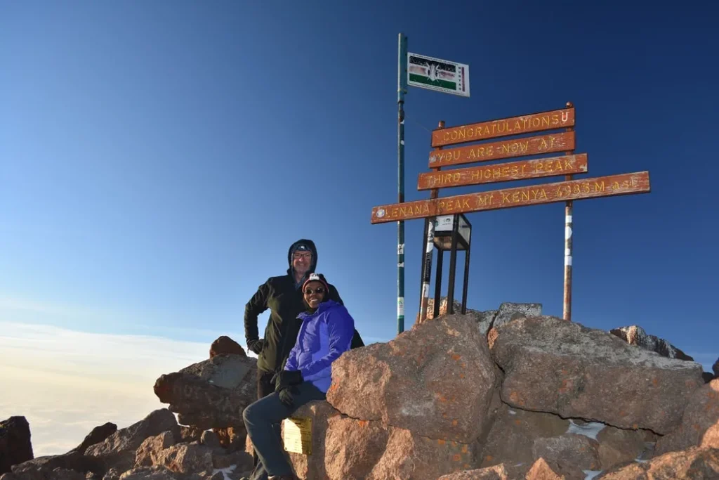 Trekking sul monte Kenya