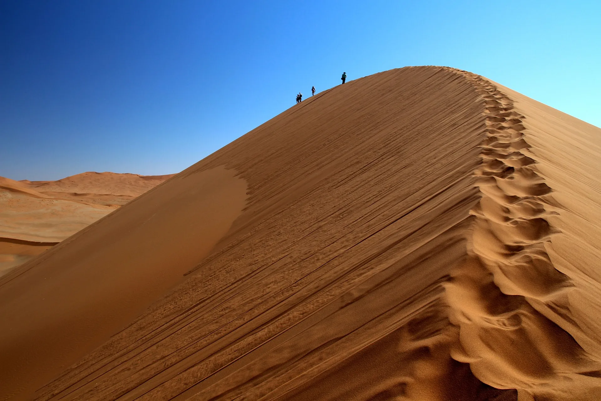 Overland - Namibia Botswana Desert & Delta